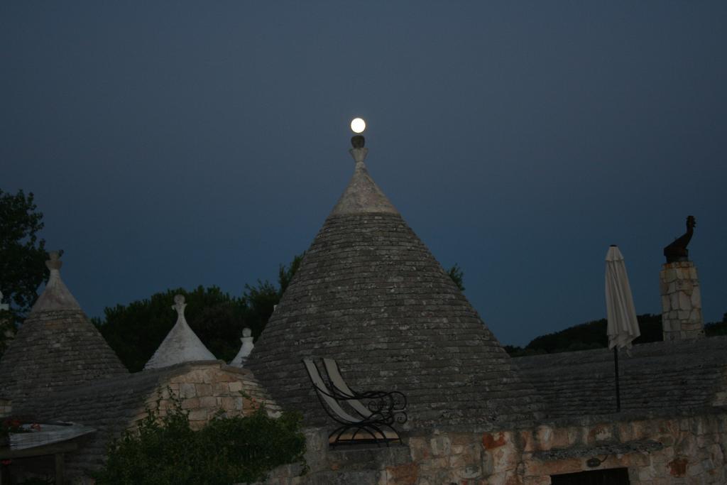 I Trulli Di Acquarossa Aparthotel Cisternino Exterior photo