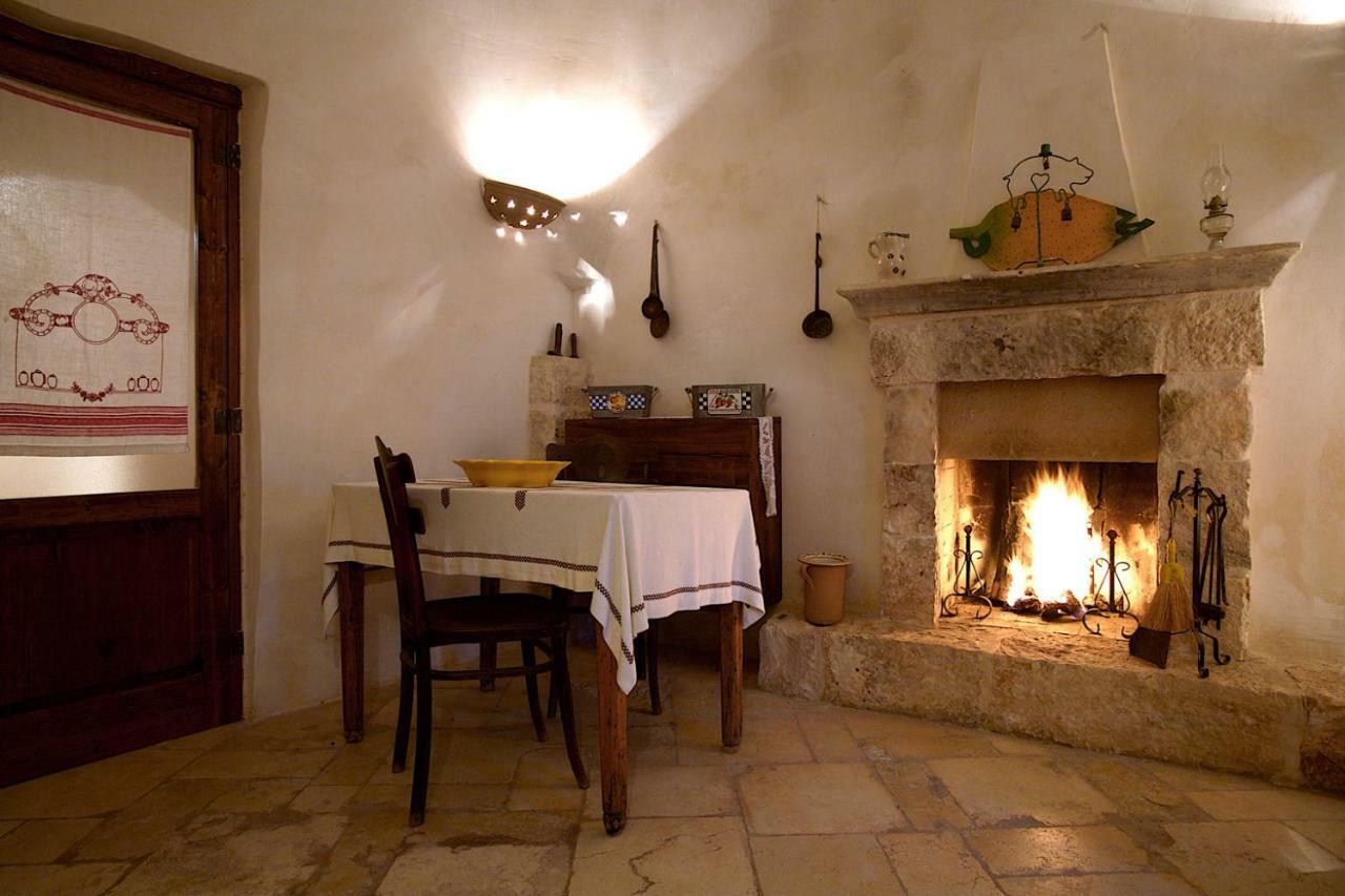 I Trulli Di Acquarossa Aparthotel Cisternino Exterior photo