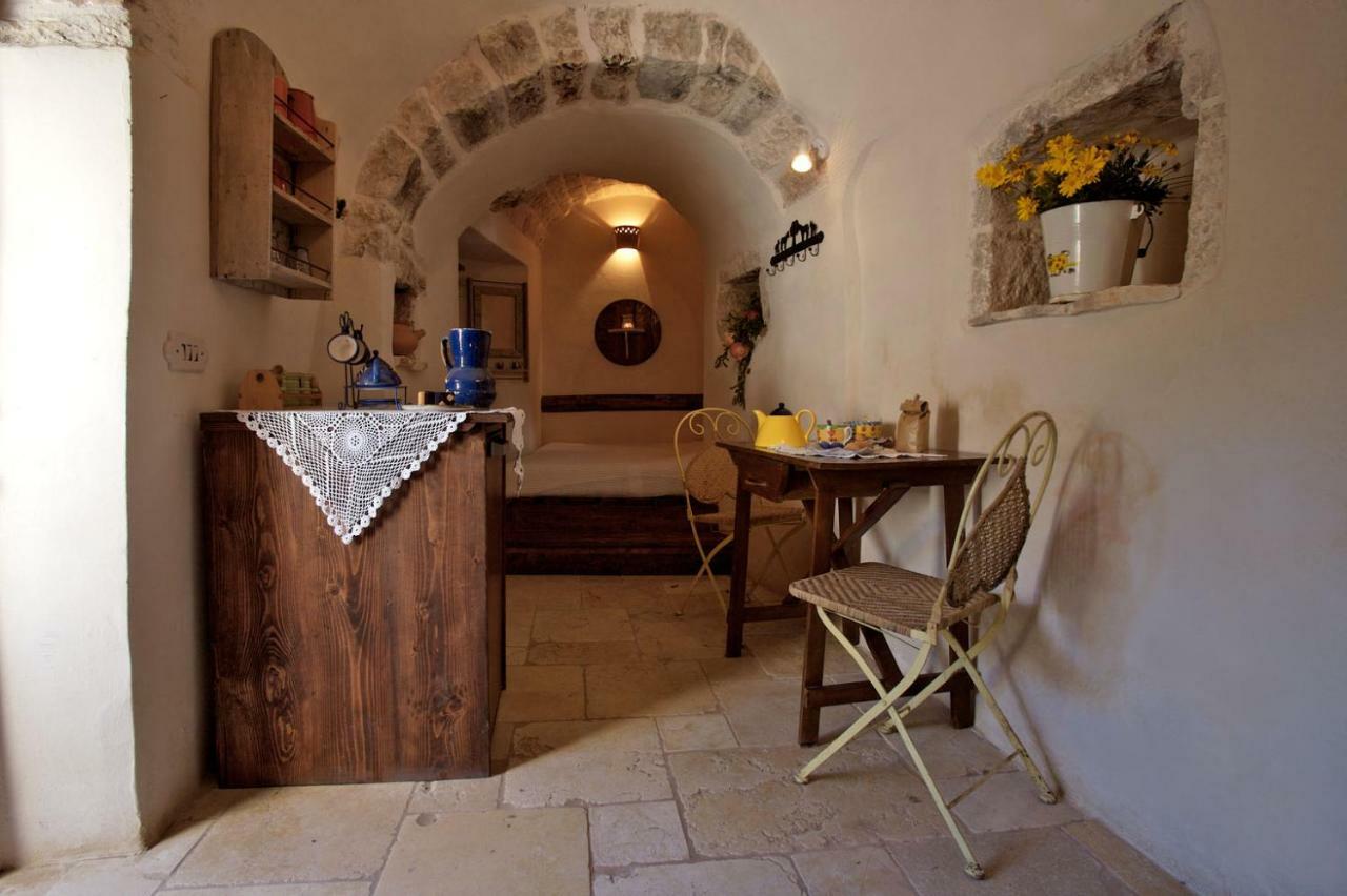 I Trulli Di Acquarossa Aparthotel Cisternino Exterior photo