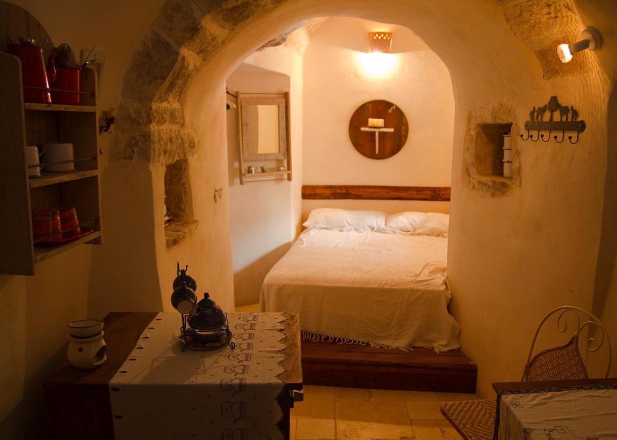 I Trulli Di Acquarossa Aparthotel Cisternino Exterior photo